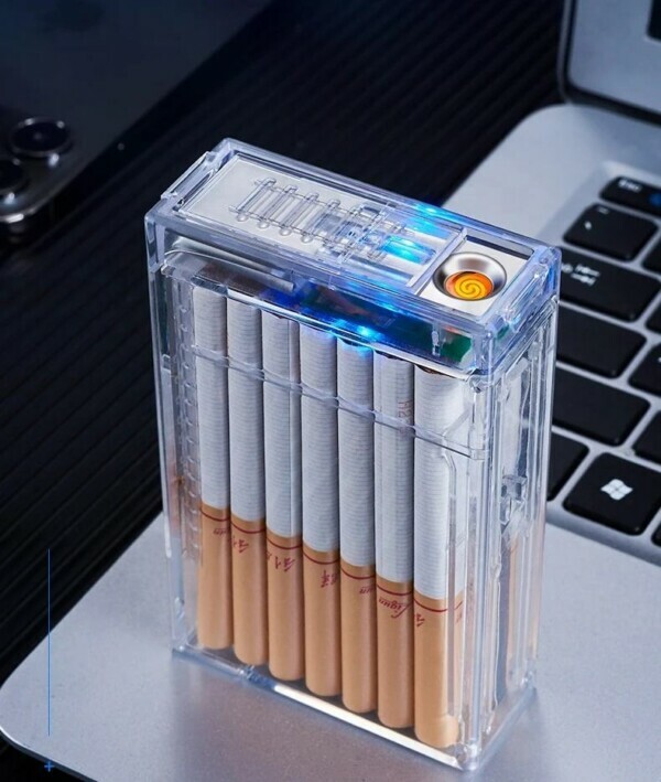 PORTASIGARETTE IN ACRILICO CON ACCENDINO ELETTRICO LIGHTERCASE™ - immagine 2